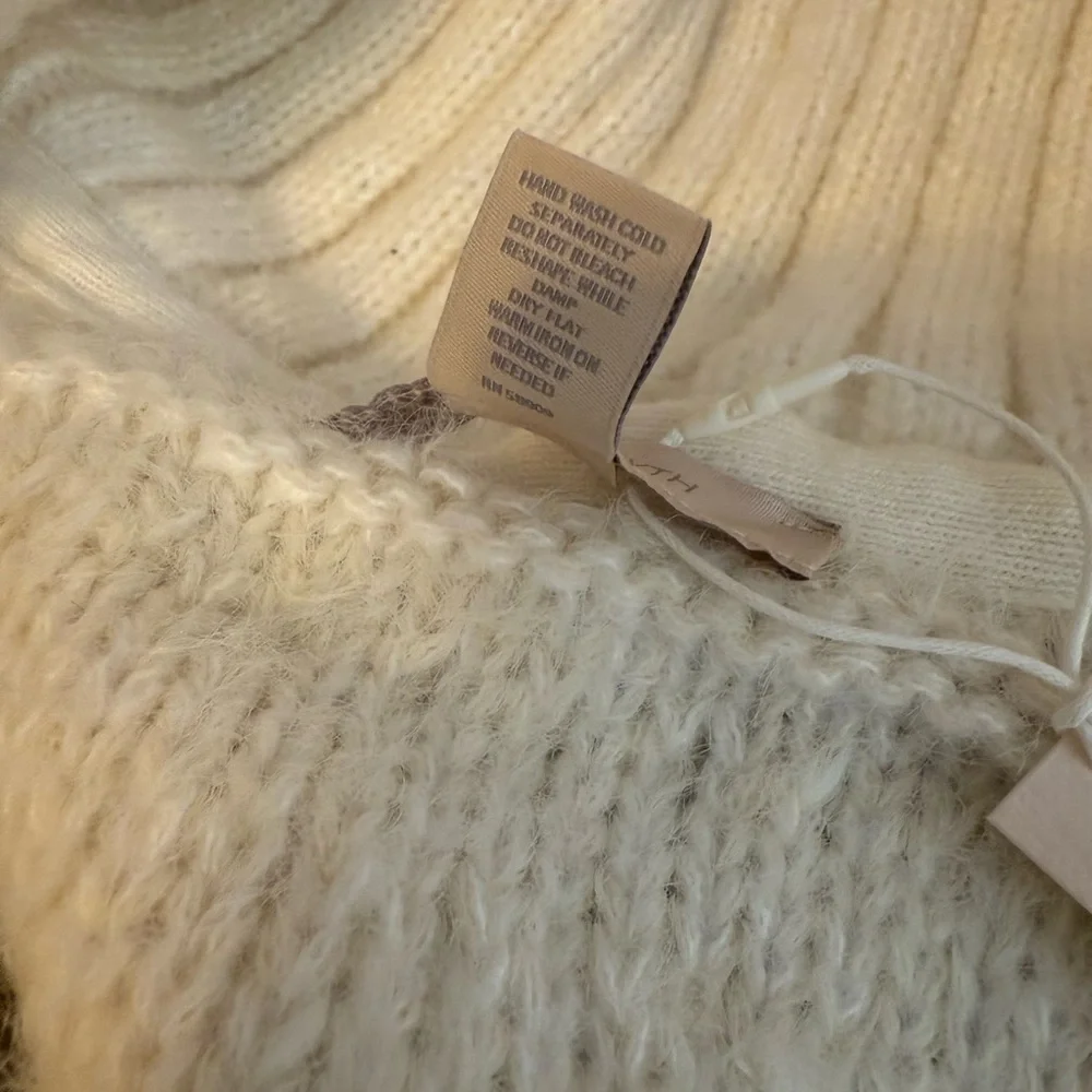 Sasso & Smyth Cream Shaggy Sweater Vest S/M Cowl Neck SS NWT Boho Prairie